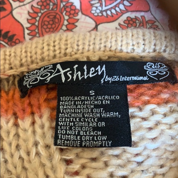 Cute fall seater with pockets - Picture 2 of 2